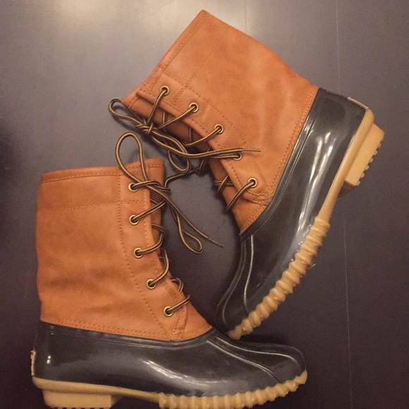 the original duck boot arianna boots
